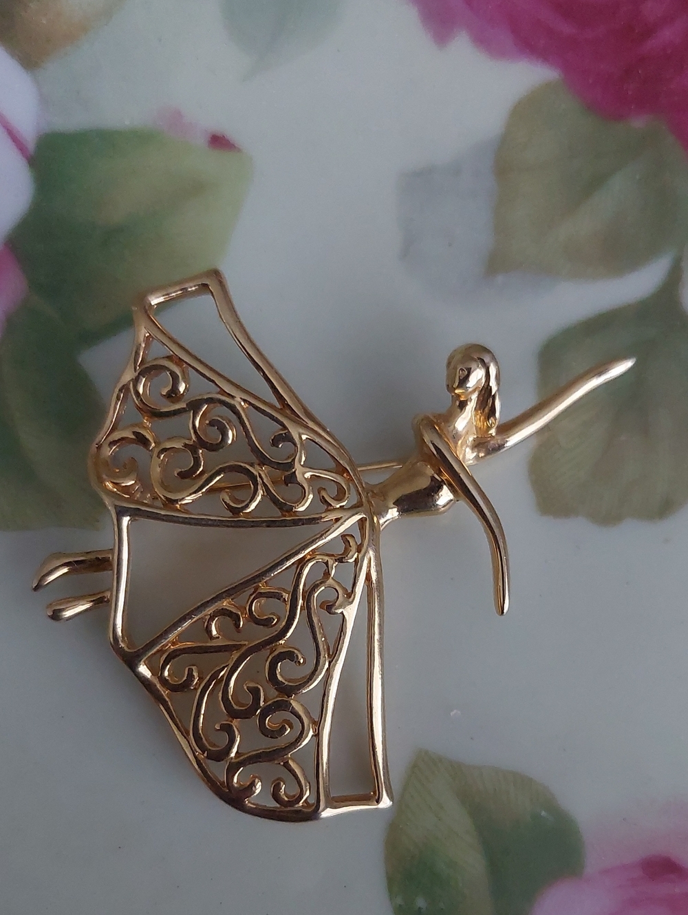 Trifari Gold Ballerina Brooch - Gold Figurine Pin